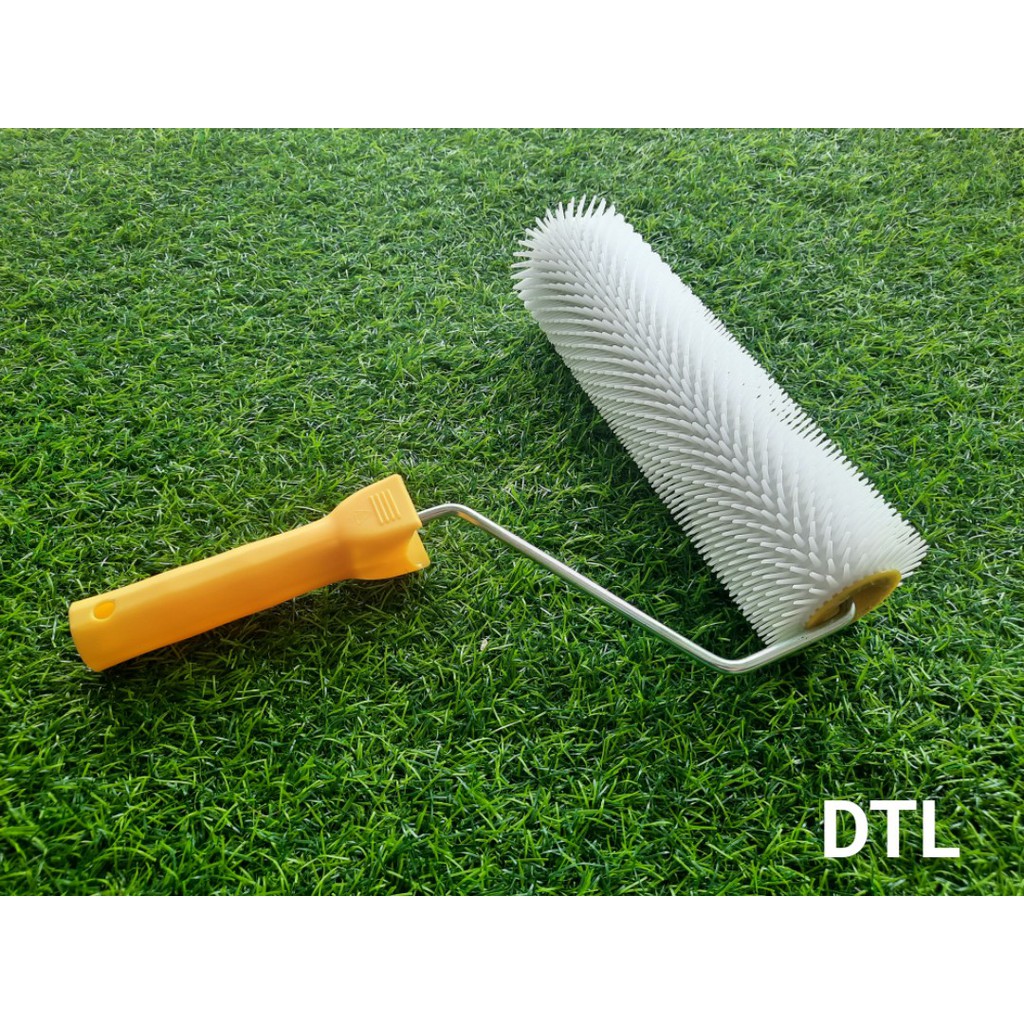 Rulo phá bọt, Lu phá bọt khí. Lu nhựa. KT rộng 25cm x đường kính 7 cm. Thi công Epoxy, vữa tự san phẳng