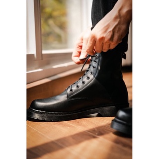 Giày boots da nam  - da bò thật - Dr Martens1460 da thật Fullblack - Da nappa cao cấp - Đen - DRAD08DE - R8ckie Official