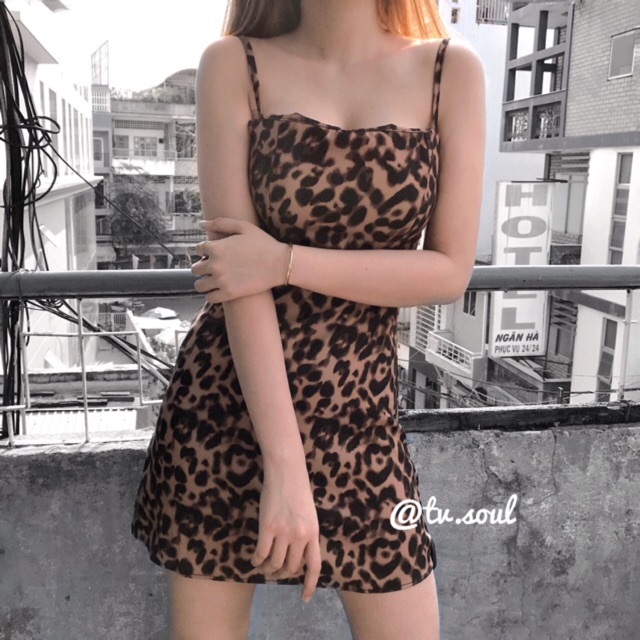 SALE Đầm dây da báo