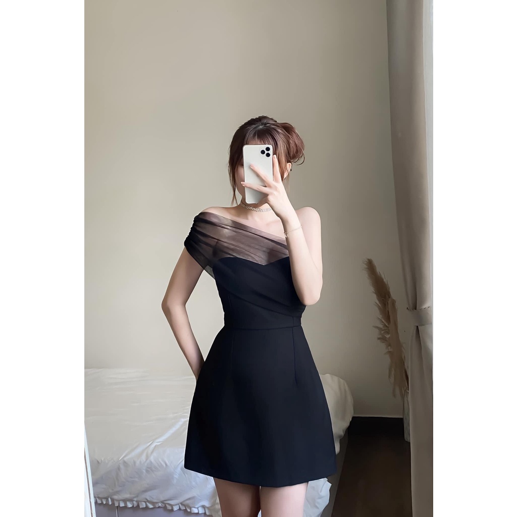 Váy Cúp Ngực Vắt Chéo Vai Pha Ren Điệu Đà