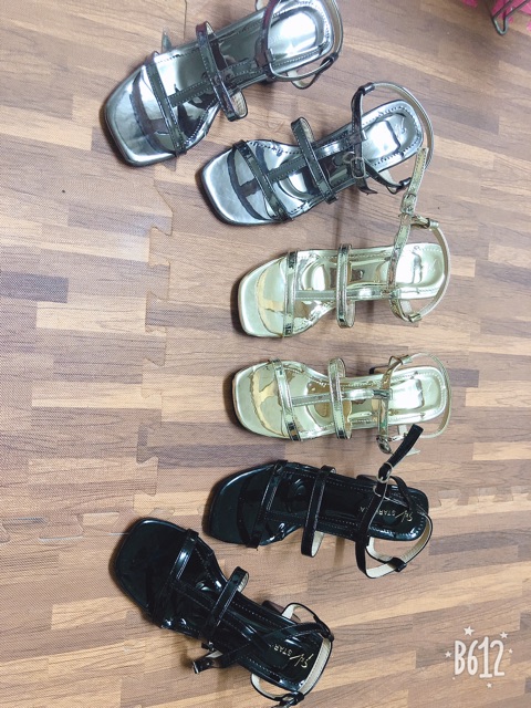 Giày sandal ba quai gân giữa mã H1