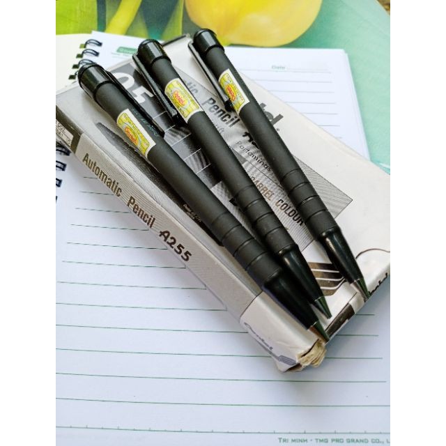 [Nowship] Bút Chì Bấm Pentel Ngòi 0.5mm (AX105 / A255 / AX125T)