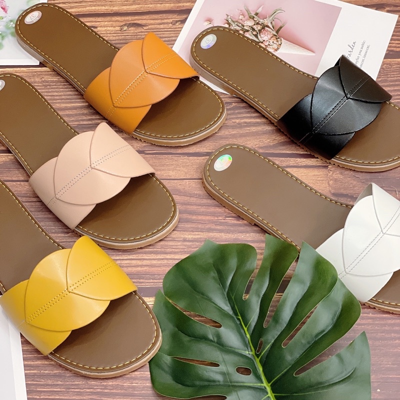 Dép nữ quai bản chiếc lá to