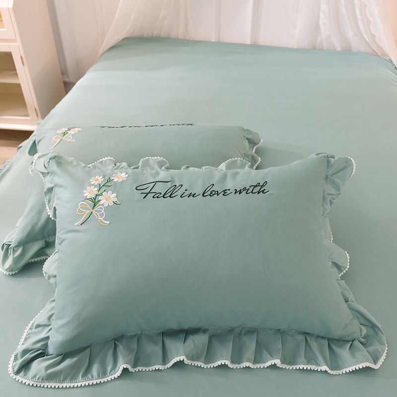 Korean princess style four seasons cotton bed skirt four piece set net red embroidered quilt cover lace bedspread sheet fitted sheet bedspread