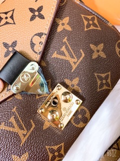 Túi LV pochette metis