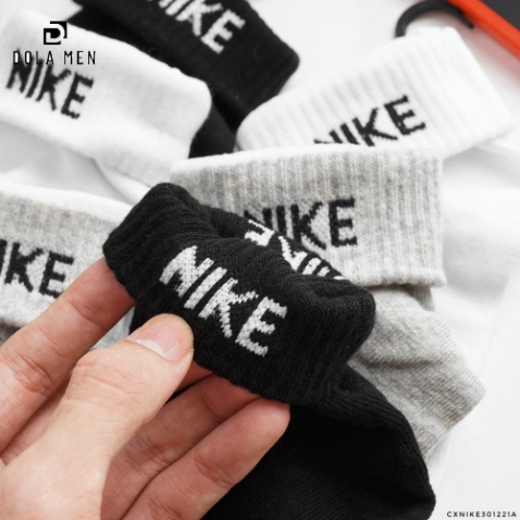 1 Đôi Vớ Dài Ngắn  LOGO VÀ CHỮ NIKE - 3 Màu