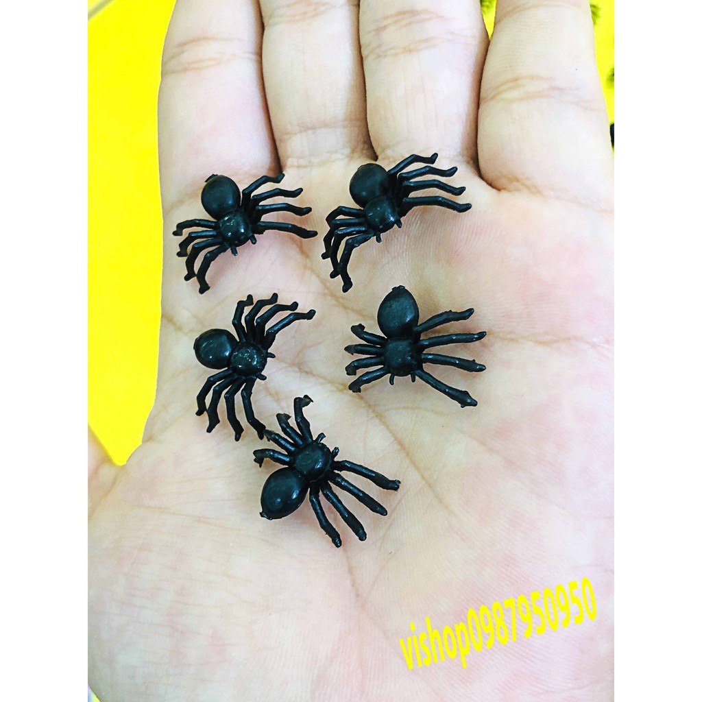 Mô Hình Đồ Chơi Con Nhện Giả