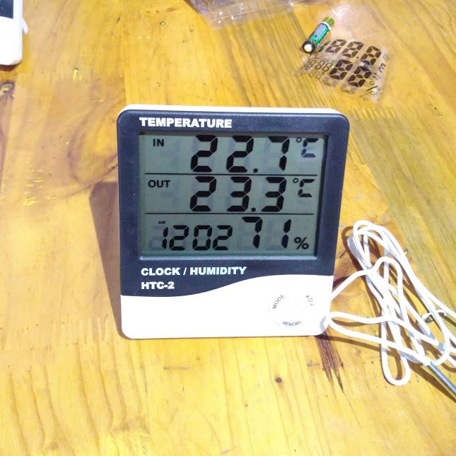 Máy đo nhiệt độ, độ ẩm phòng HTC 1, HTC 2. Đồng hồ để bàn nhiệt ẩm kế