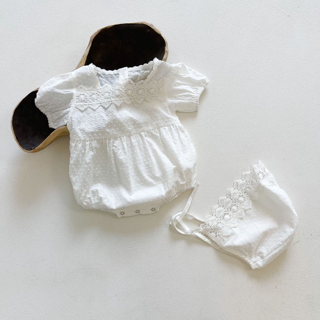 Set Jumpsuit Tay Ngắn Phối Ren Hoa + Nón Cho Bé Gái