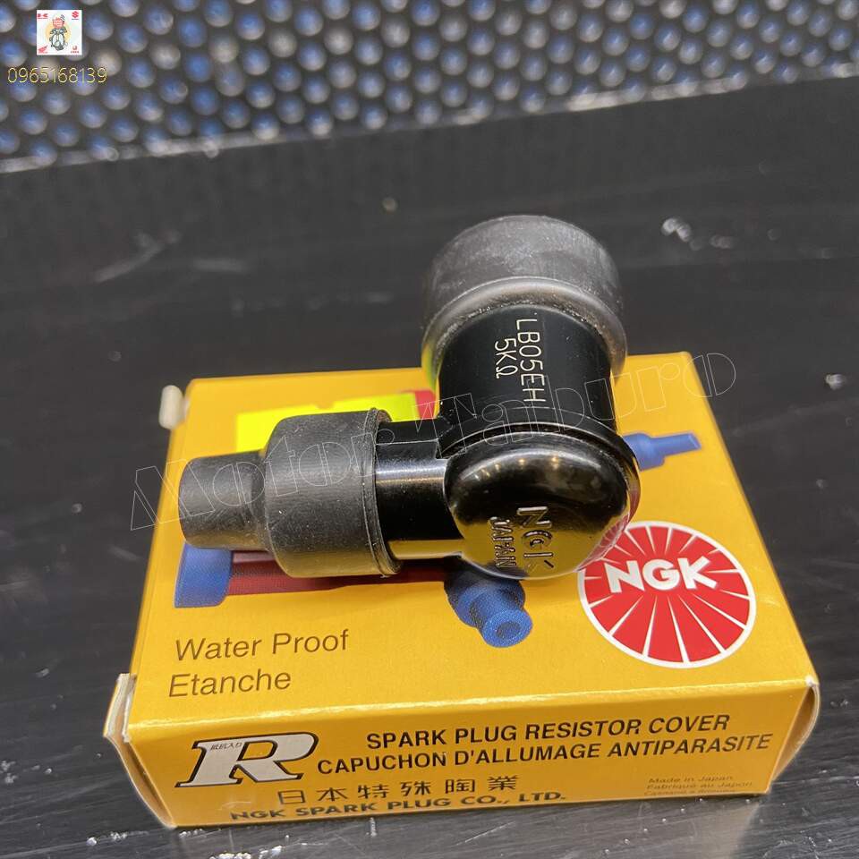 Chụp bugi NGK LB05EH