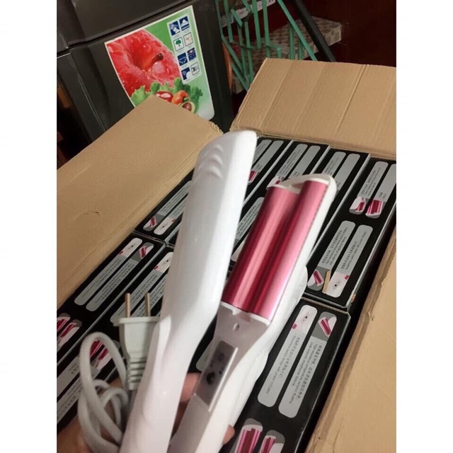 máy làm tóc:dập xù,sóng nước,là tóc