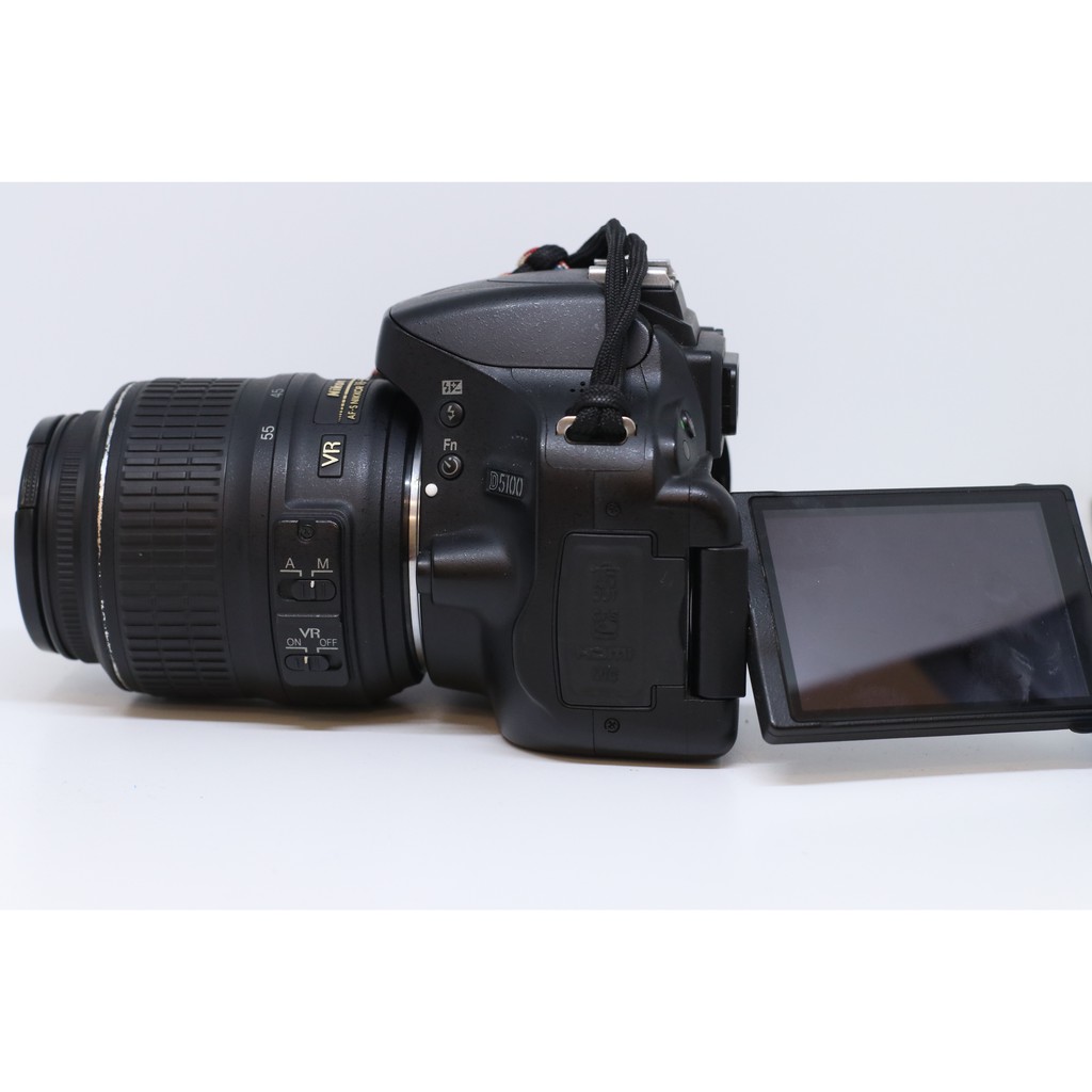 Máy ảnh Nikon D5100 kèm lens kit