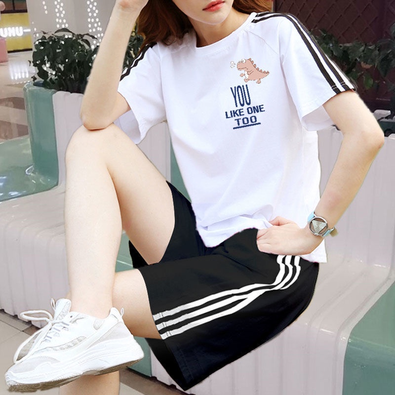 Bộ đồ thể thao hai món áo thun tay ngắn dáng rộng bằng vải cotton thời trang mùa hè hàng mới dành cho bạn nữ
