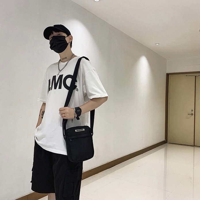 Túi đeo chéo FEAR OF GOD FOG ESSENTIALS thời trang năng động
 | BigBuy360 - bigbuy360.vn