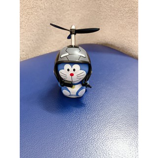Doraemon chong chóng tre độc đáo
