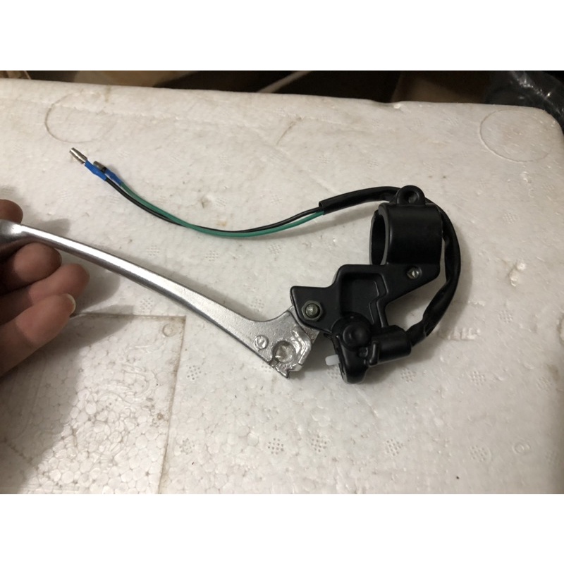 cụm tay phanh cơ xe điện vespa bên trái