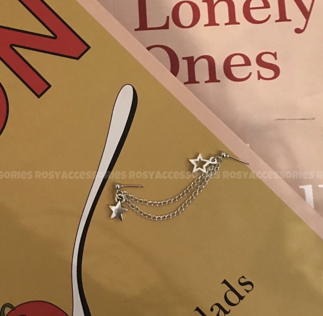 ROSY - KHUYÊN TAI VÀNH SAO DÁNG KẸP