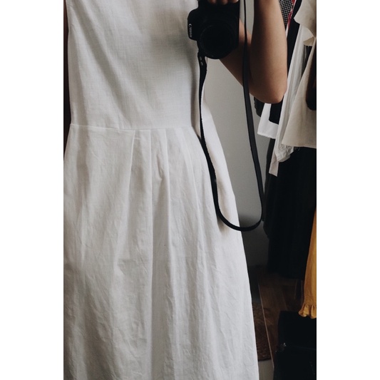 Đầm ba lỗ dáng dài  linen sợi tre Nhật màu trắng vintage dễ thương chất dày đẹp thiết kế cao cấp CALM