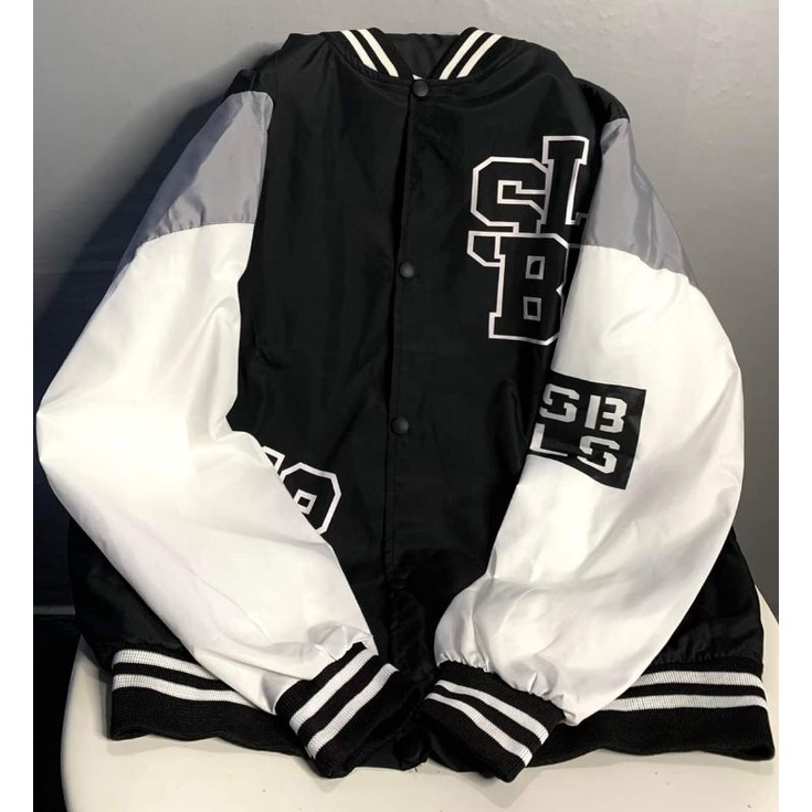 Áo Khoác Bomber Chất Dù 2 Lớp In Chữ SLB 96 Màu Đen Form Unisex Nam Nữ