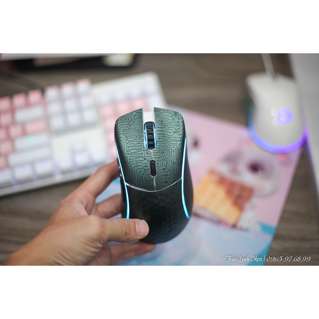 Skin decal dán Chuột Glorious Model D Wireless mẫu 3M vân nổi mạch điện xanh