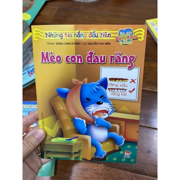 Sách - Những tia nắng đầu tiên - Bộ 10 quyển