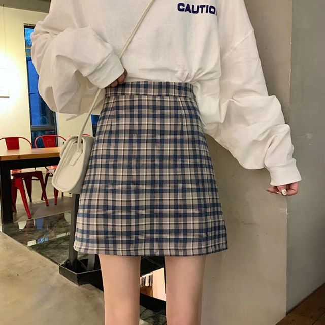 Chân váy kẻ caro