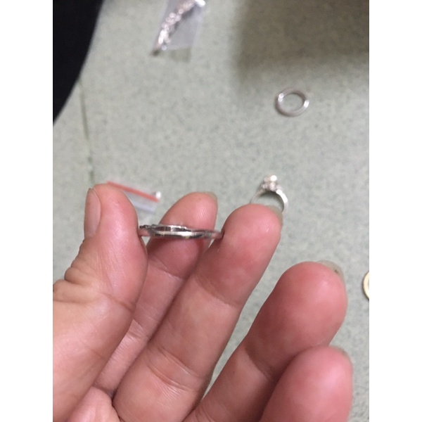 Nhẫn kiểu phối đá trắng xinh xinh si tuyển Nhật