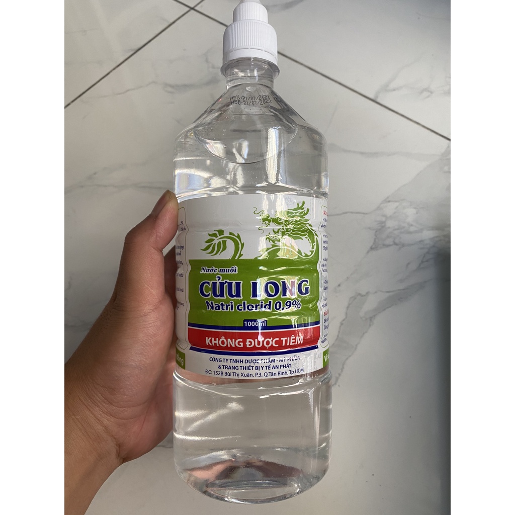Nước muối Cửu Long Natri clorid 0,9% (1000ml)