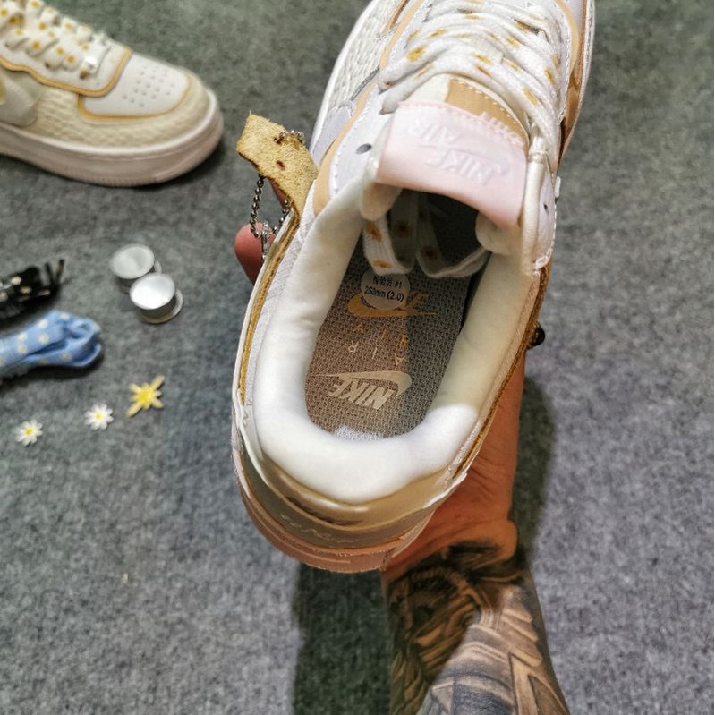 Giày sneaker cổ thấp Air forcer 1 Aura  tồn kho. tặng kèm 2 ống dây GD và sticker dán.