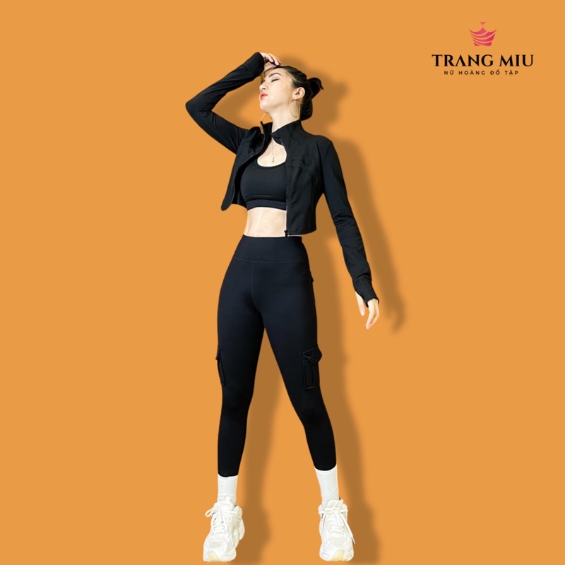 ÁO KHOÁC CROPTOP 033