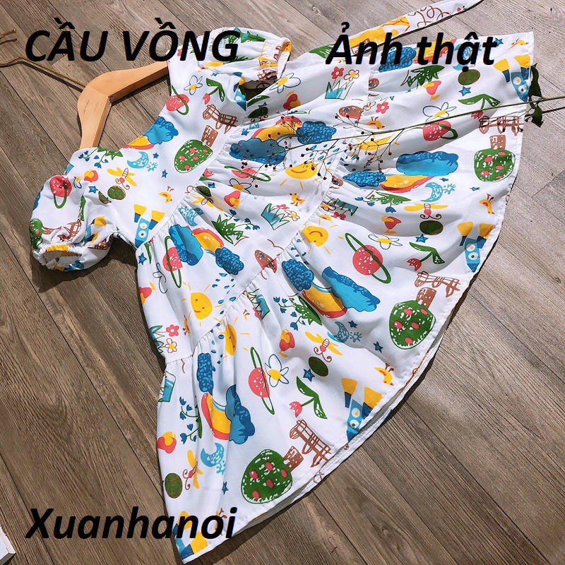 Đầm bé gái hè sắc mầu cồng vồng hở lưng buộc dây xòe rộng XHN578