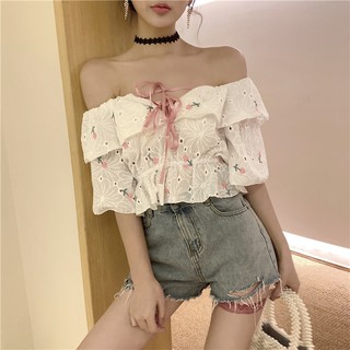 Áo croptop hoa ulzzang mặc được 2 kiểu