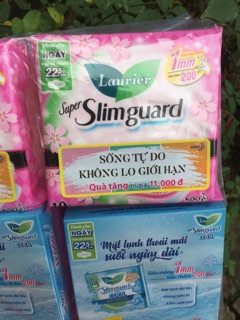 BĂNG VỆ SINH SIÊU MỎNG LAURIER SLIMGUARD 1MM 22.5CM 10 miếng