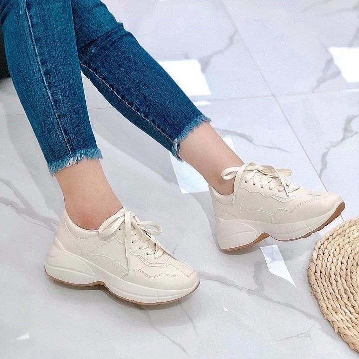 Giày thể thao nữ đế cao xinh xắn | BigBuy360 - bigbuy360.vn