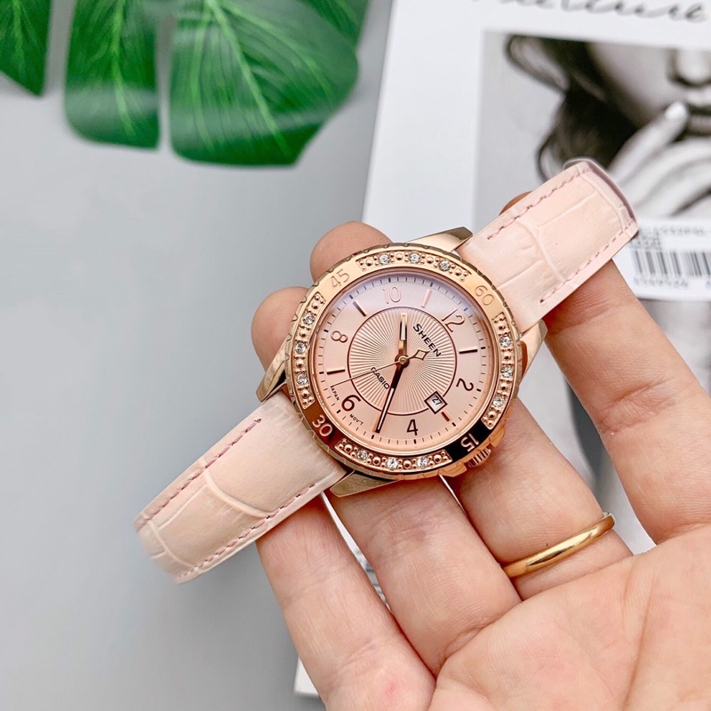 Đồng Hồ Nữ Casio Sheen SHE-4532PGL-4ADF Dây Da Màu Hồng Mặt Kính Sapphire Viền Mặt Đính Đá Cao Cấp