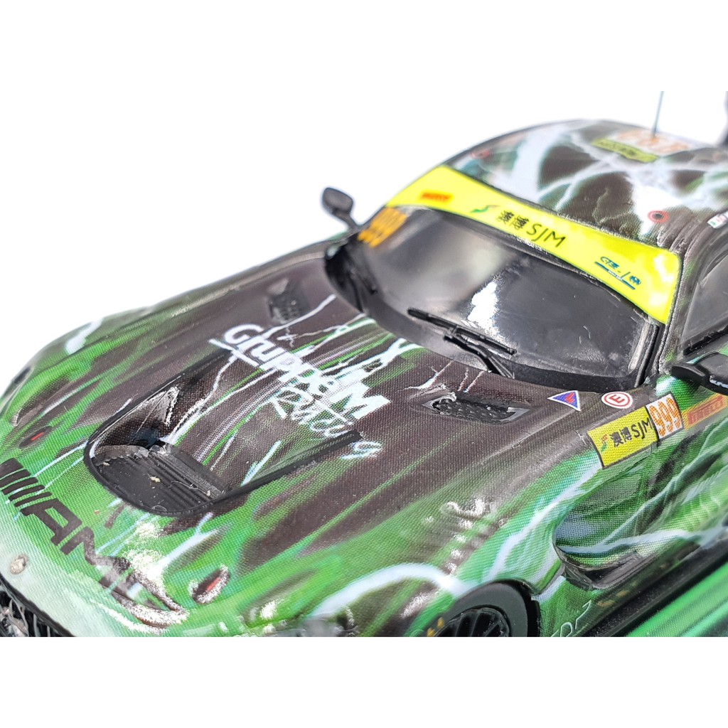 Xe Mô Hình Mercedes-AMG GT3 Macau GT Cup  / Fia GT Cup 2019 Winner - Raffaele Marciello 1:64 Tarmac Works ( Xanh Lá )