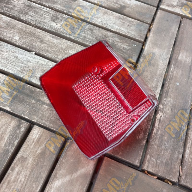 Bộ chụp xi nhan 82 đèn vuông và chụp đèn lái