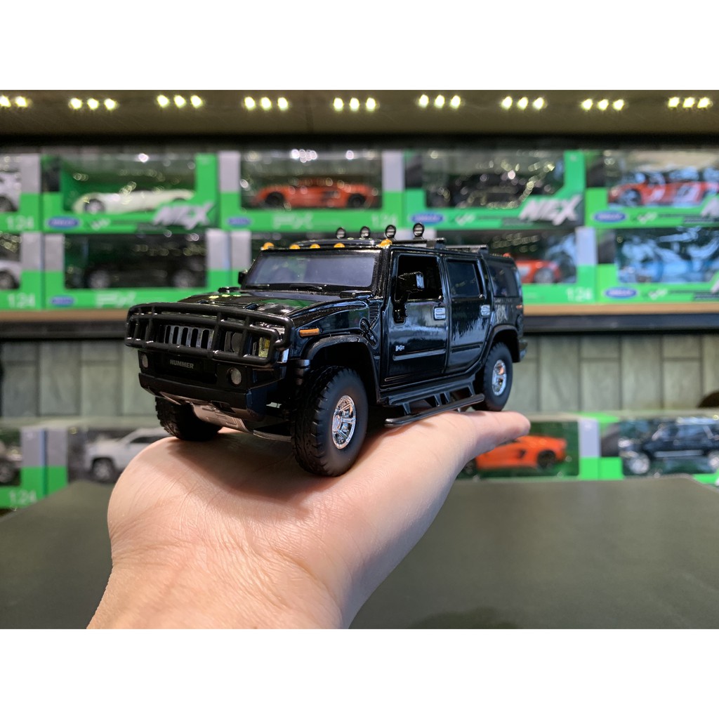 Mô hình xe Hummer H2 tỉ lệ 1:32 của hãng Jackiekim (4 Màu )