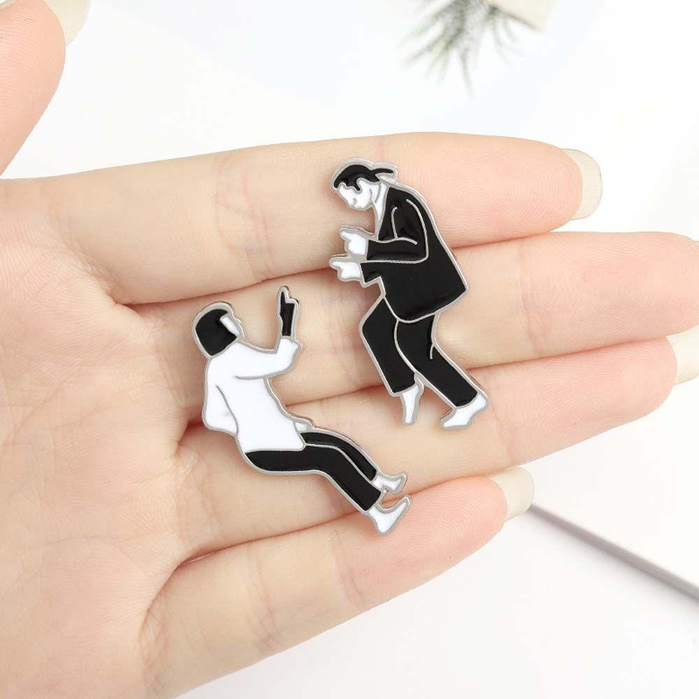 QQMALL Ghim Cài Áo Hình Hoạt Hình Vui Nhộn