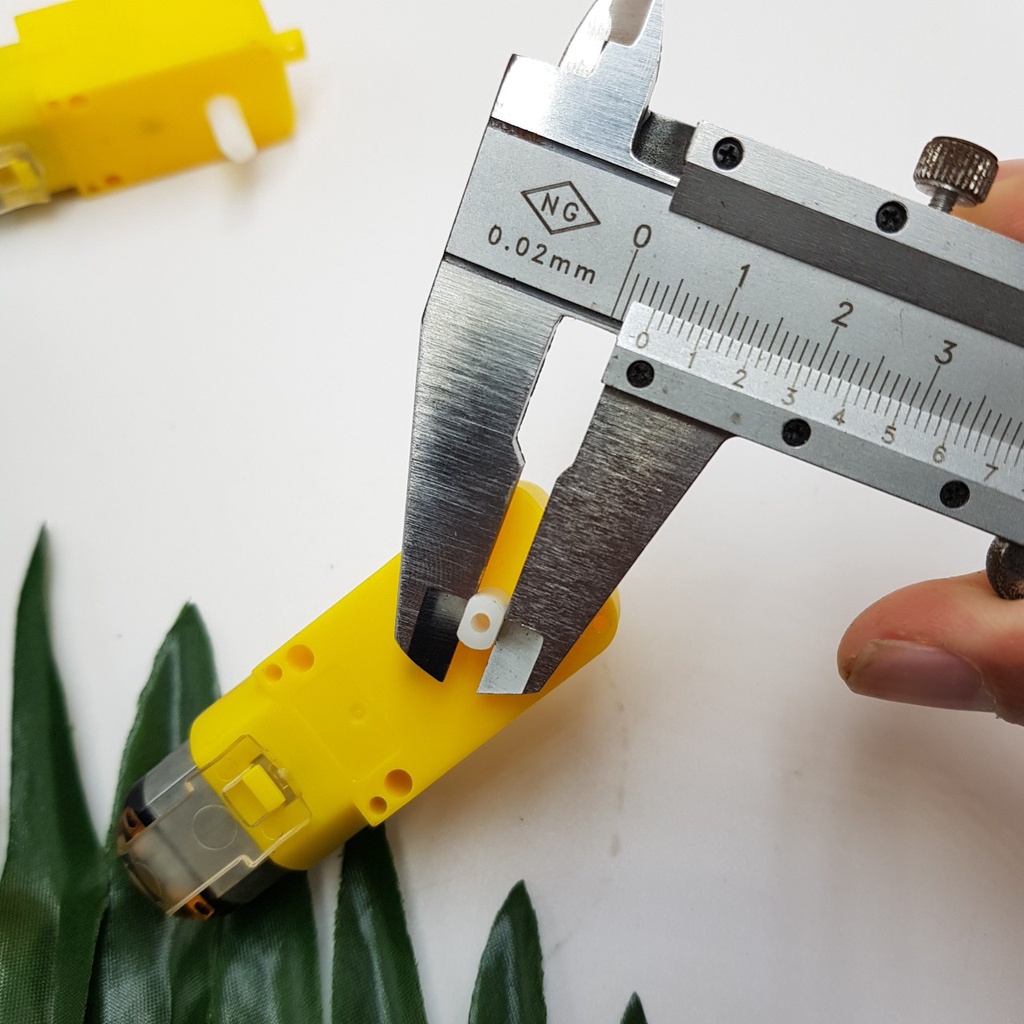 Motor làm mô hình 3V 5V 9V Động Cơ Giảm Tốc 3-9V Màu Vàng