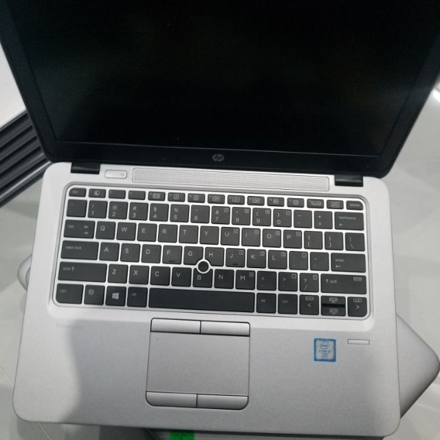 Laptop HP Elitebook 820 G3