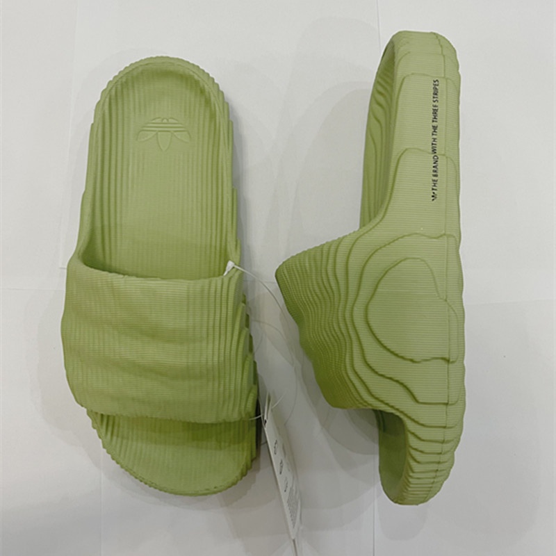 Dép Đi Trong Nhà Chất Liệu Mềm Mại Chống Thấm Nước size 36-45 Cho Nam Và Nữ