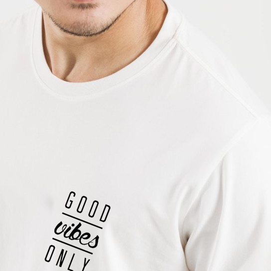 Áo thun trắng nam nữ in hình Good Vibes Only tay ngắn form rộng Unisex