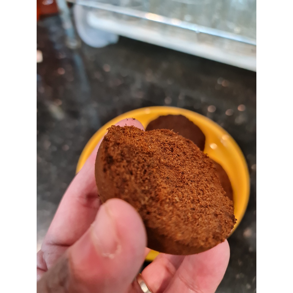 Bã cà phê nguyên chất pha máy sấy lạnh, khử mùi hôi tủ lạnh, bón cây, tẩy da chết. Túi 250g