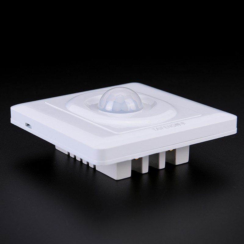 Đèn LED Cảm Ứng Chuyển Động Hồng Ngoại PIR 110V-220V