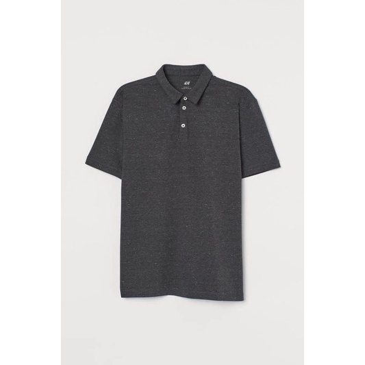 Áo polo HM Áo sơ mi polo bằng vải cotton pi có cổ có gân, cài cúc, tay ngắn có đường viền và xẻ tà ở hai bên