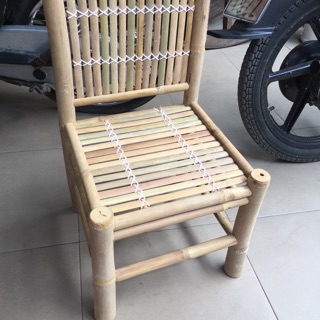 Ghế tre lưng dựa