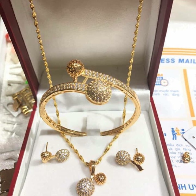 Bộ vàng non Thái Lan 650k