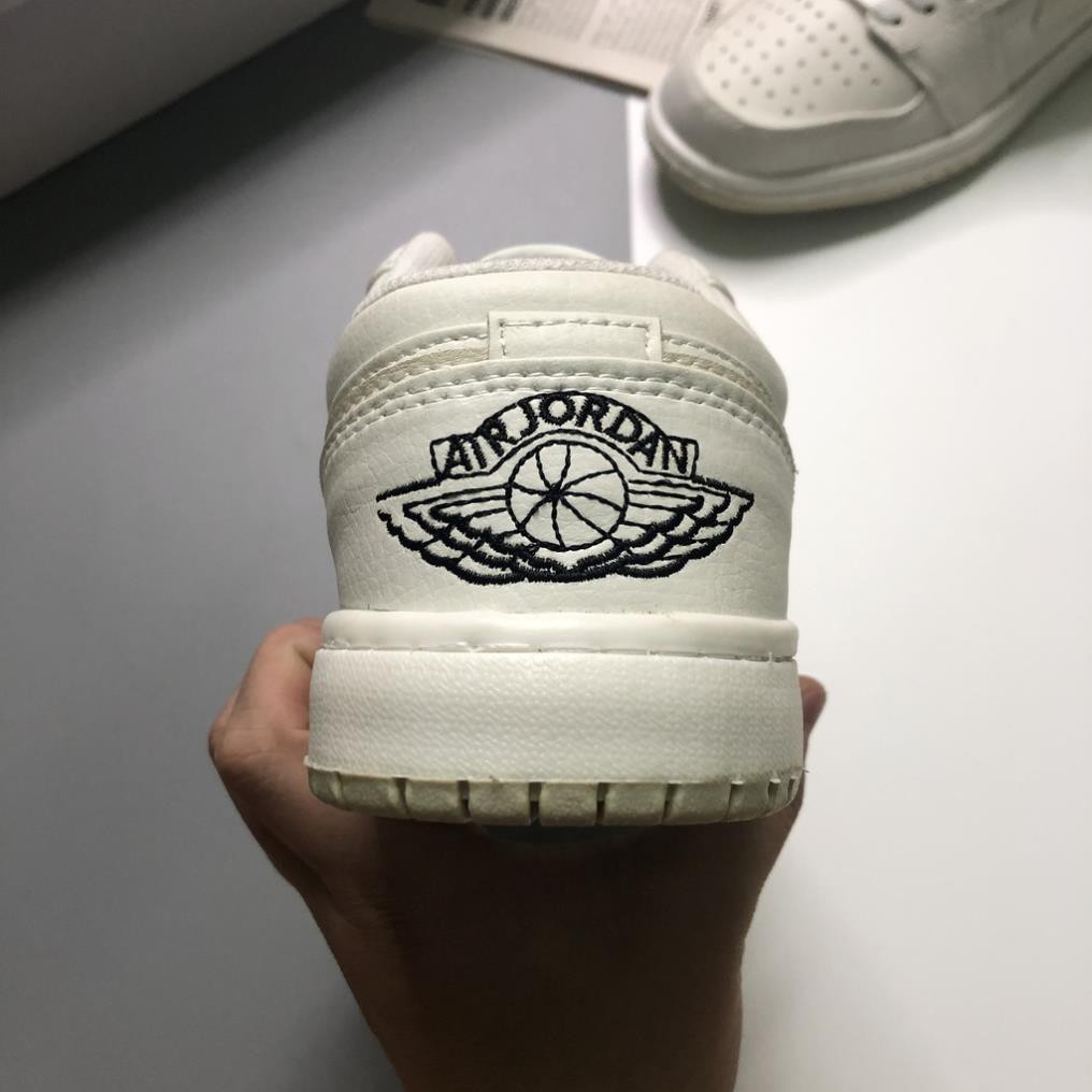 Giày Jordan 1, Giày Sneaker JD1 Cổ Thấp Màu Kem Đơn Giản Đi Học Đi Chơi Cực Dễ Phối Đồ Full Size | JDKT001