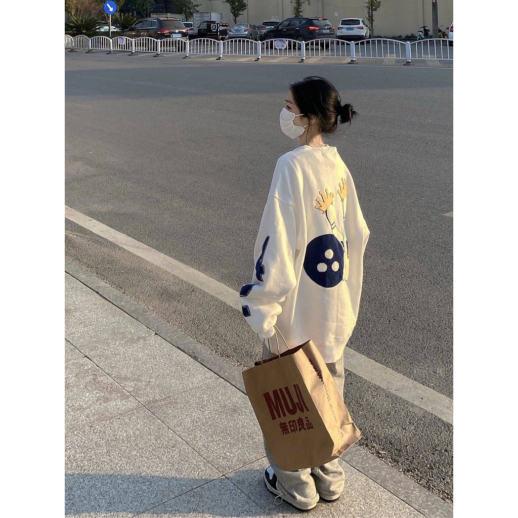 Áo Sweater Nhung In Chữ Phong Cách Hàn Quốc